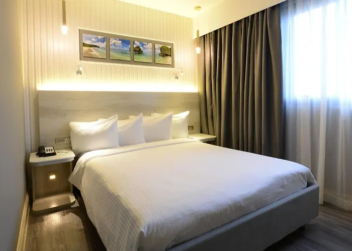 Tamuning hotels near Main Tower