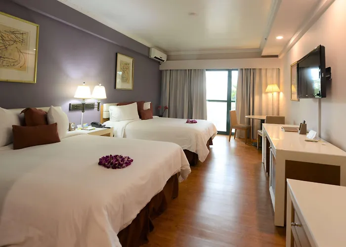 hotels near 